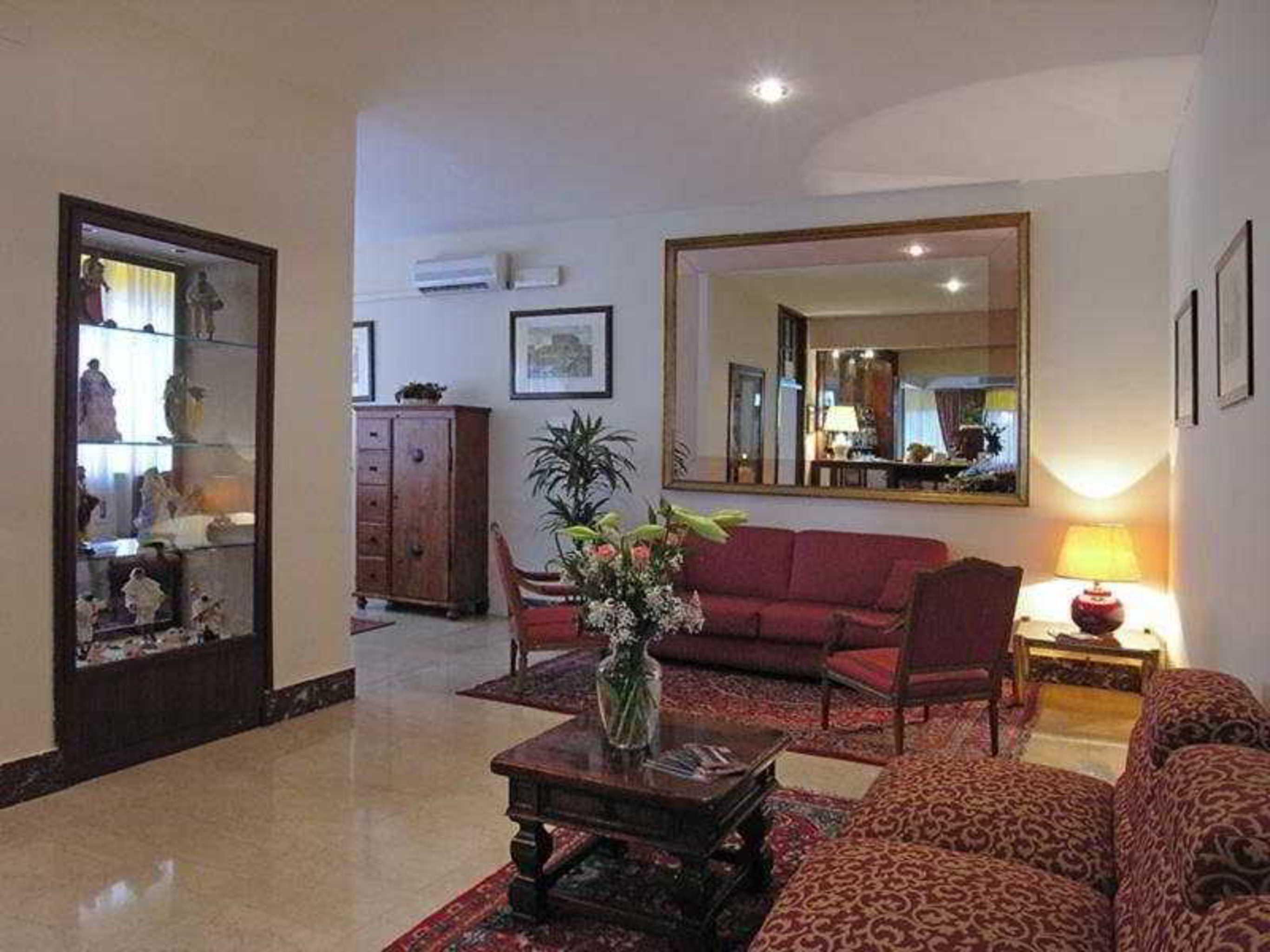 Pinewood Hotel Roma Interno foto
