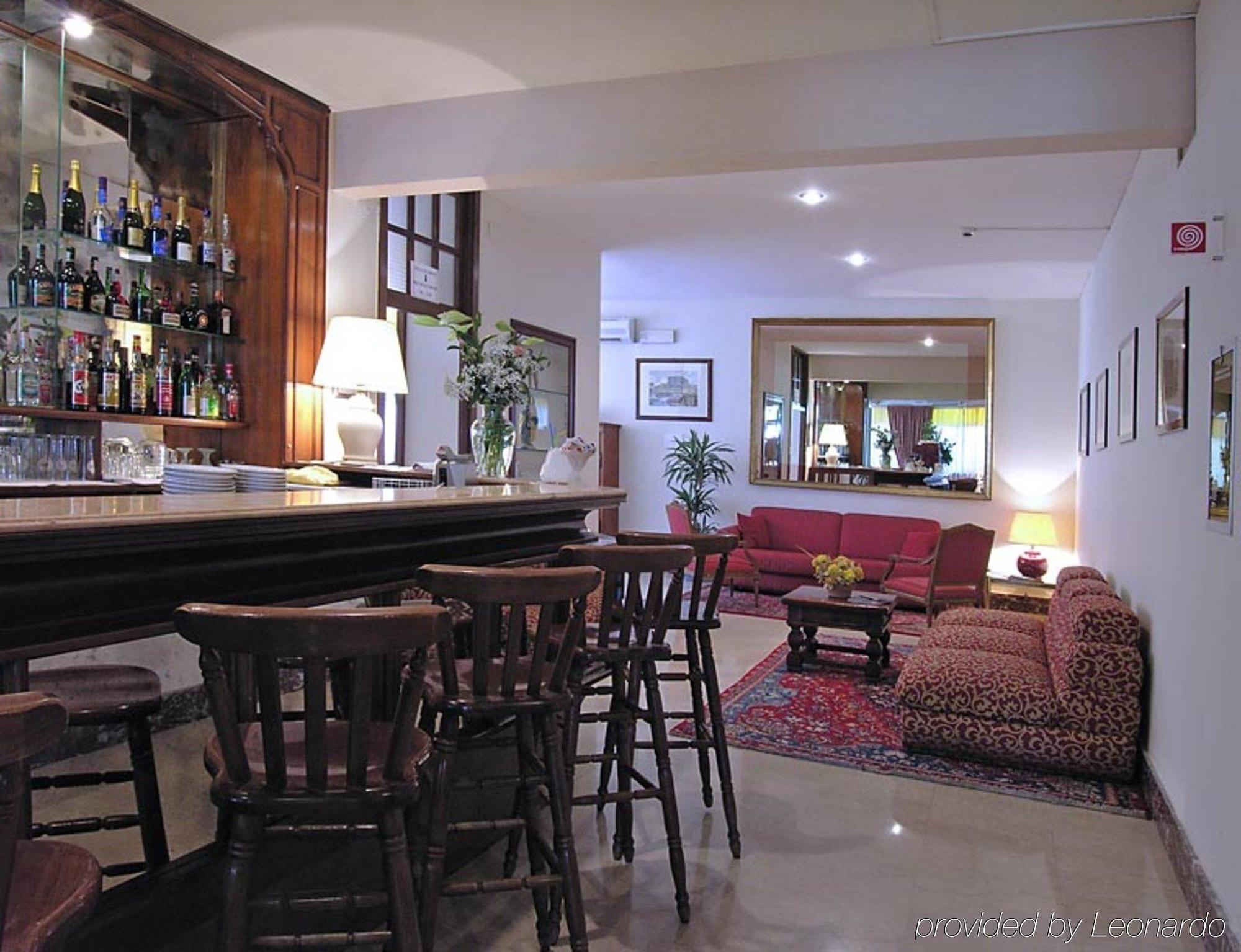 Pinewood Hotel Roma Ristorante foto