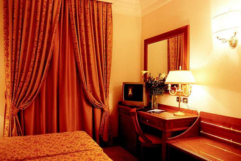 Pinewood Hotel Roma Esterno foto